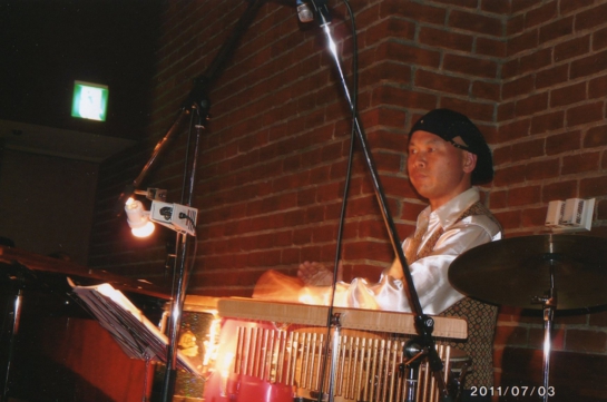img003.jpg