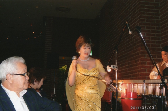 img004.jpg